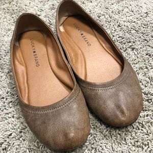 Lucky Brand Beige Color Flat Size 7.5 Gently Worn